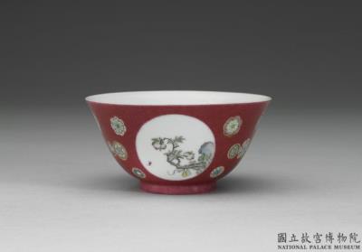 图片[2]-Bowl with flowers and bird in round panels in red ground of falangcai painted enamels, Qing dynasty, Yongzheng reign (1723-1735)-China Archive